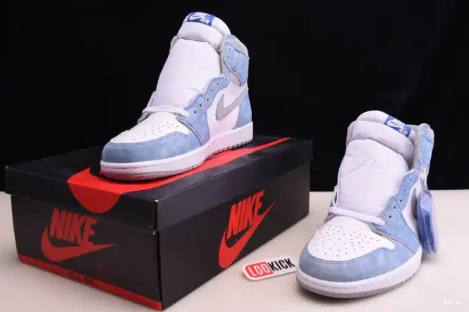 Bmlin shoes 555088-402 Jordan Retro 1 Hyper Royal OG High 0603